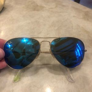 Blue aviator ray bans